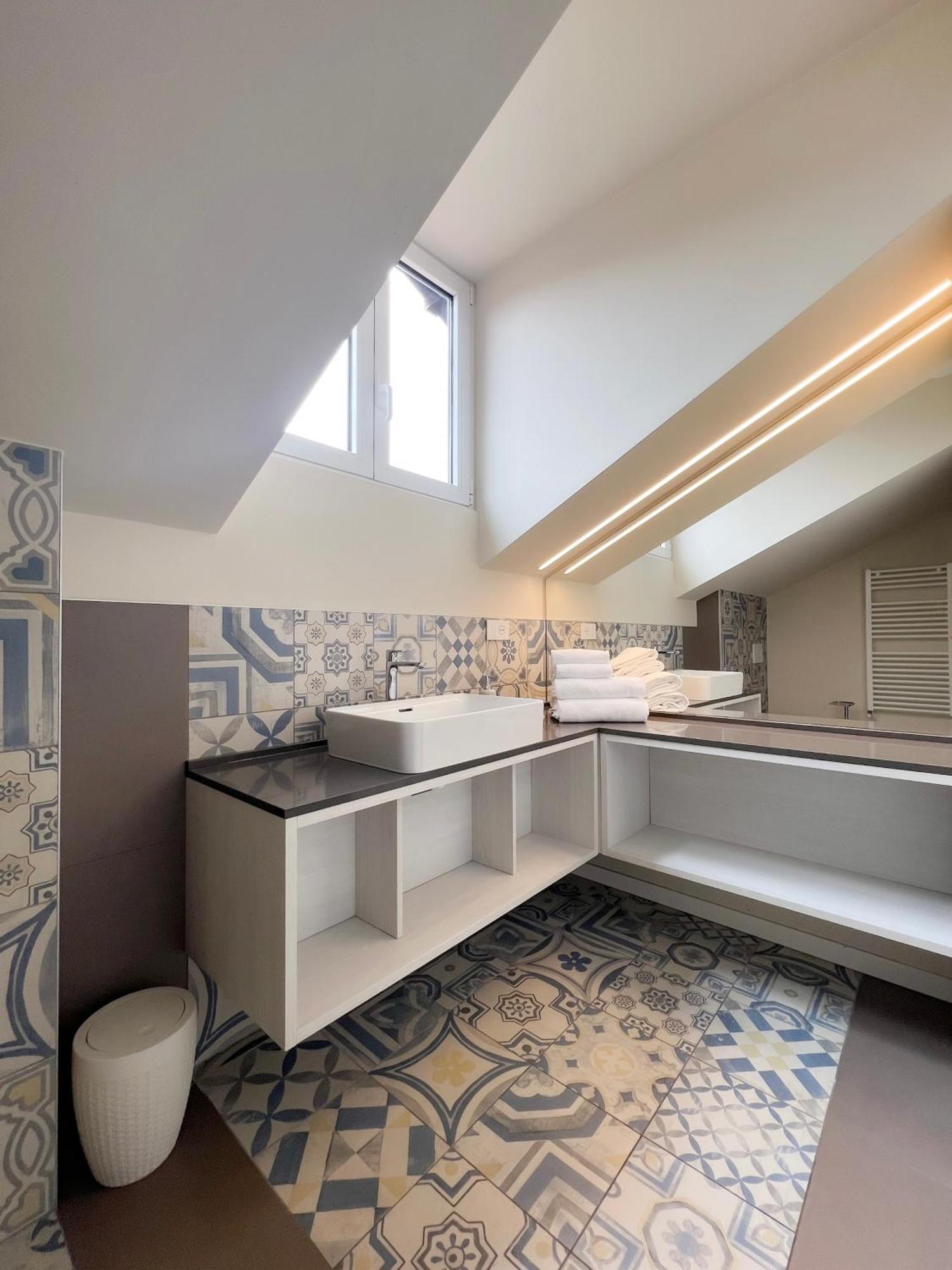 Comecasa 10 Minutes Walk From Duomo 2 Bedroom Apartment Milão Exterior foto